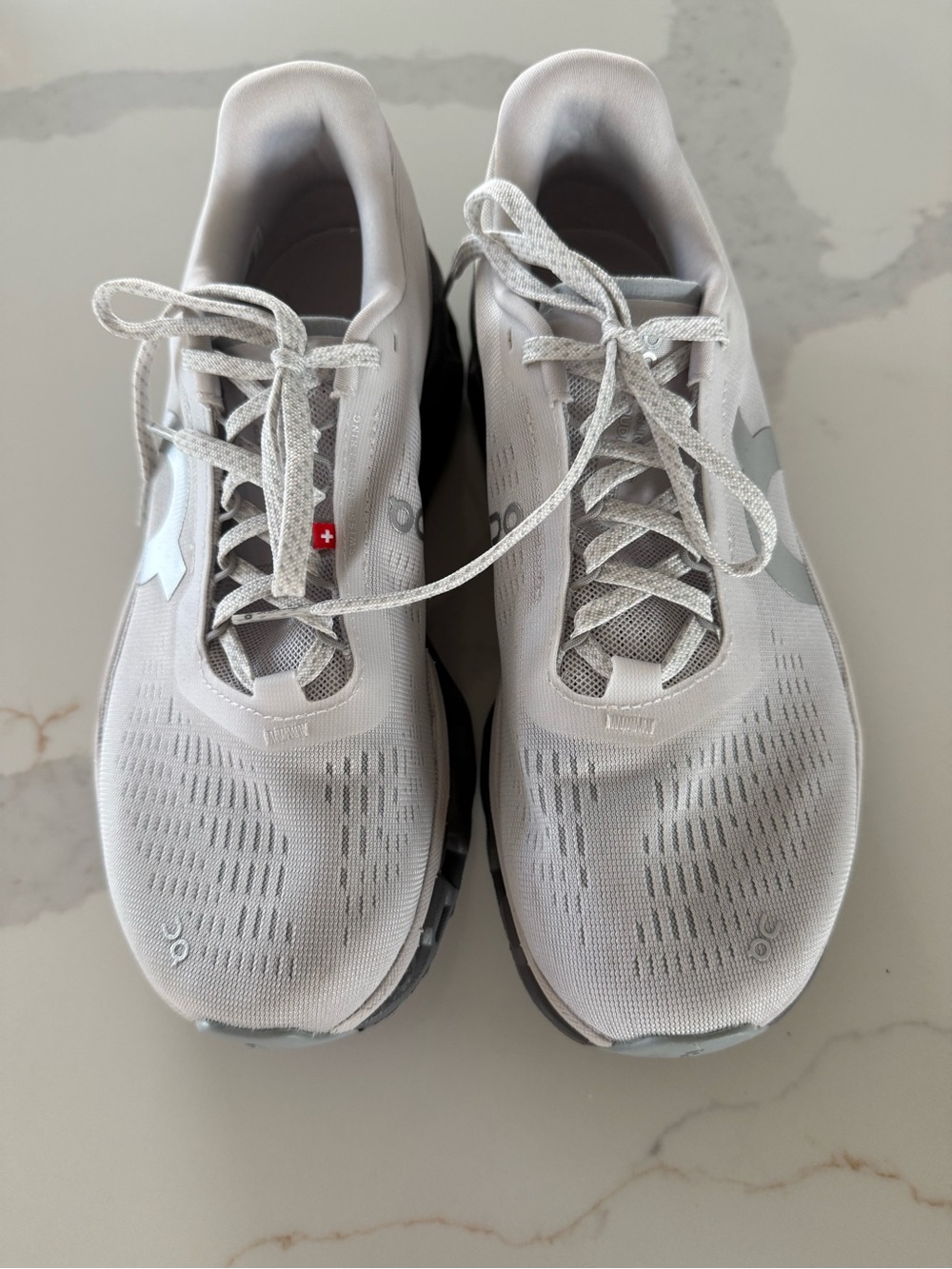 On Running White and Light Gray Low-Top Trainers